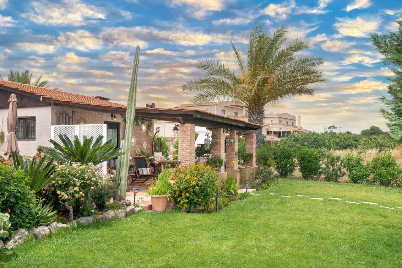 גנאדי Ilaira Sea View Bungalow מראה חיצוני תמונה