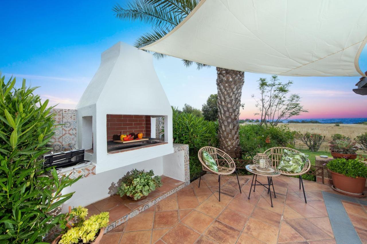 גנאדי Ilaira Sea View Bungalow מראה חיצוני תמונה