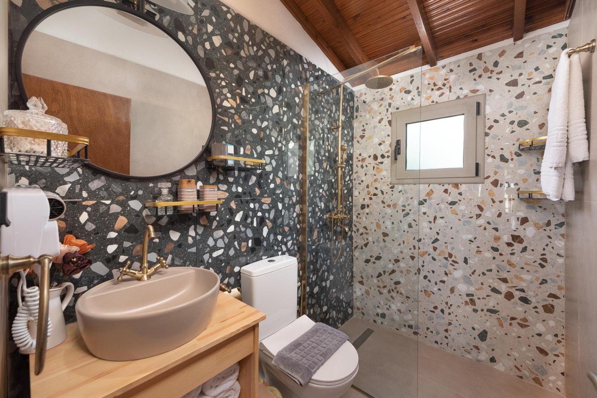 גנאדי Ilaira Sea View Bungalow מראה חיצוני תמונה