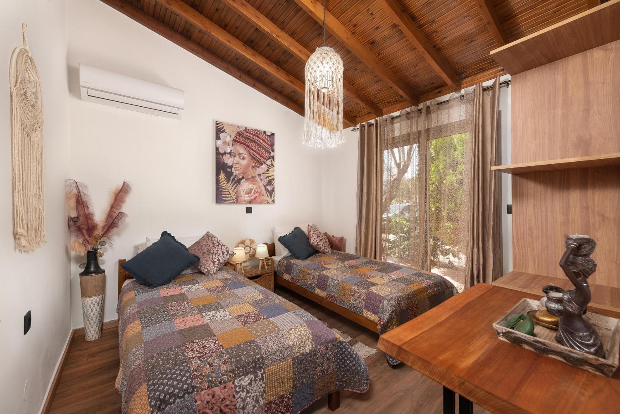 גנאדי Ilaira Sea View Bungalow מראה חיצוני תמונה