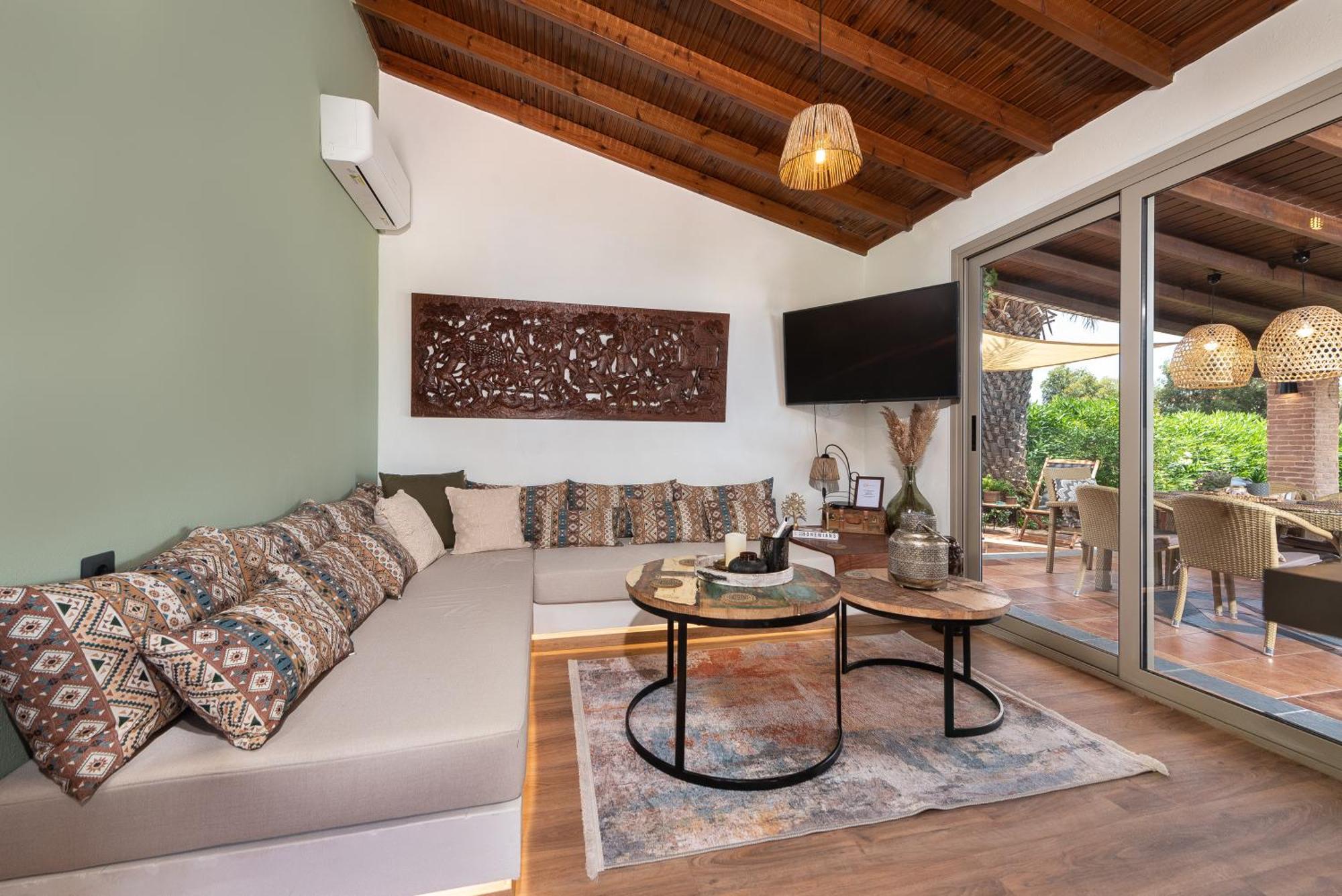 גנאדי Ilaira Sea View Bungalow מראה חיצוני תמונה